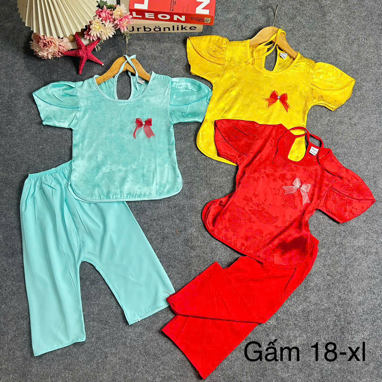 Bộ vải gấm